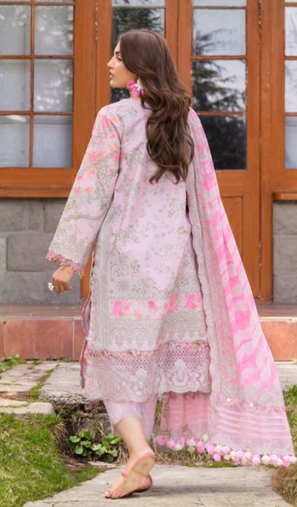3 Piece Unstitched Embroidered Lawn - V2005