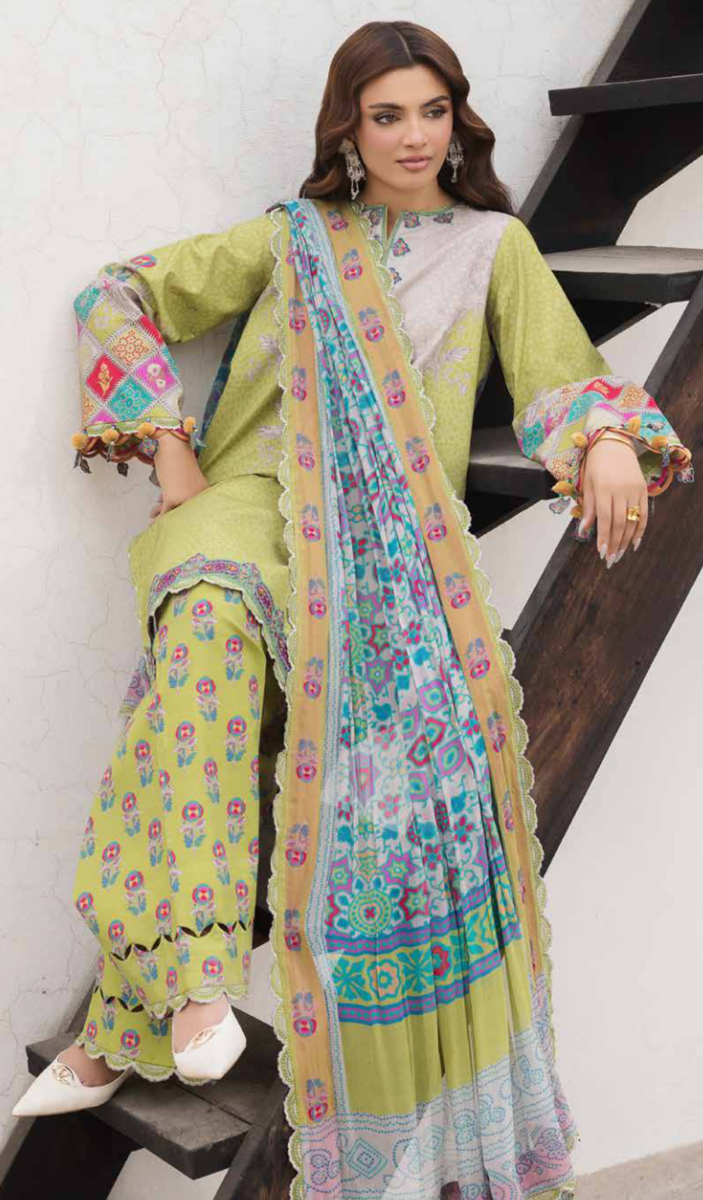 3 Piece Unstitched Embroidered Lawn - V1910
