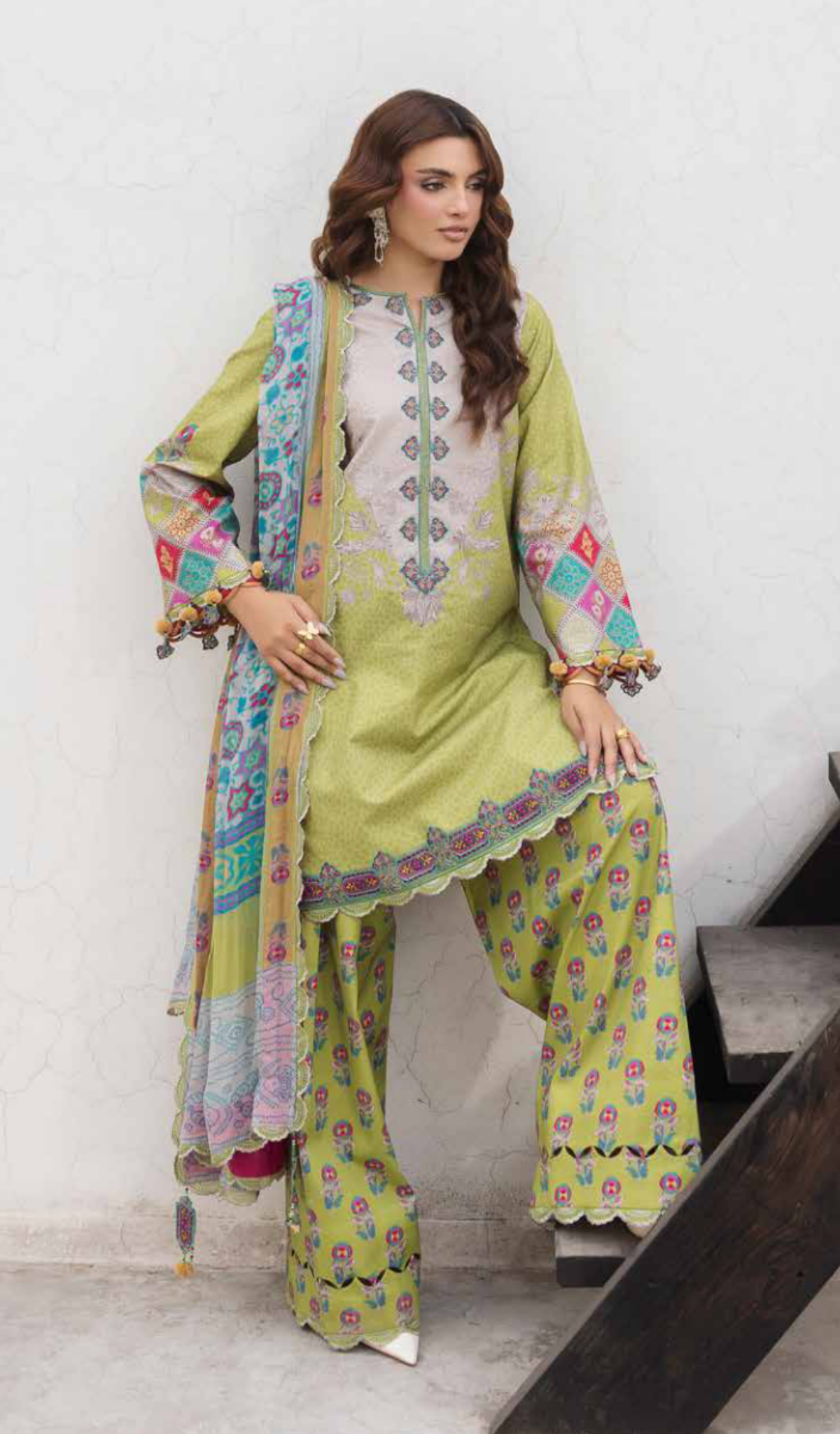 3 Piece Unstitched Embroidered Lawn - V1910