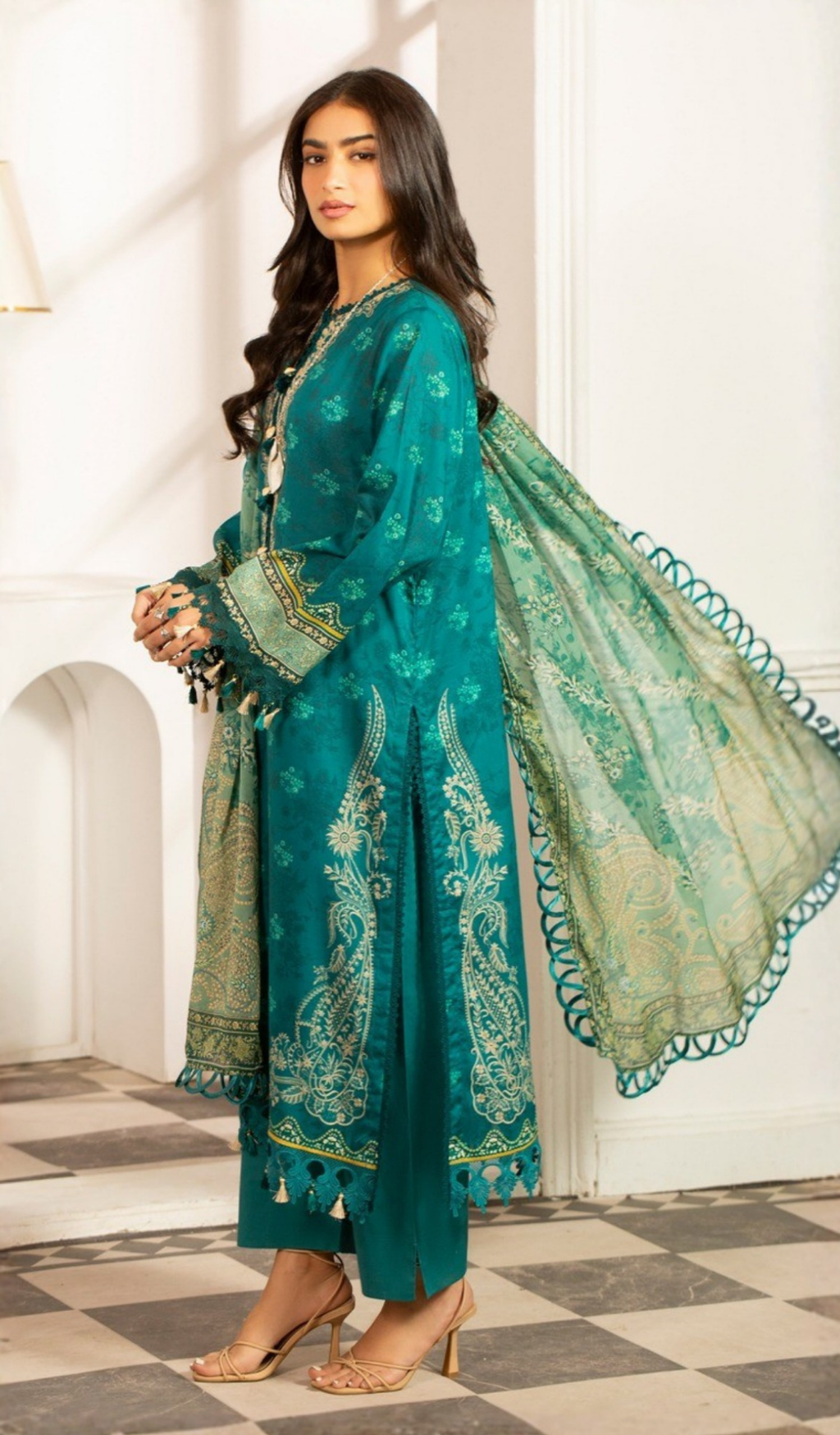 3 Piece Unstitched Digital Printed Lawn - V1411