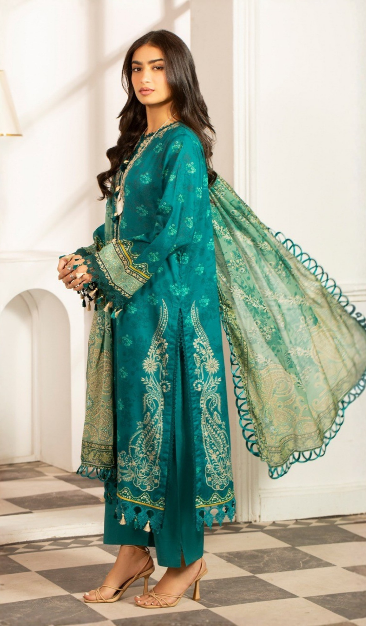 3 Piece Unstitched Digital Printed Lawn - V1411