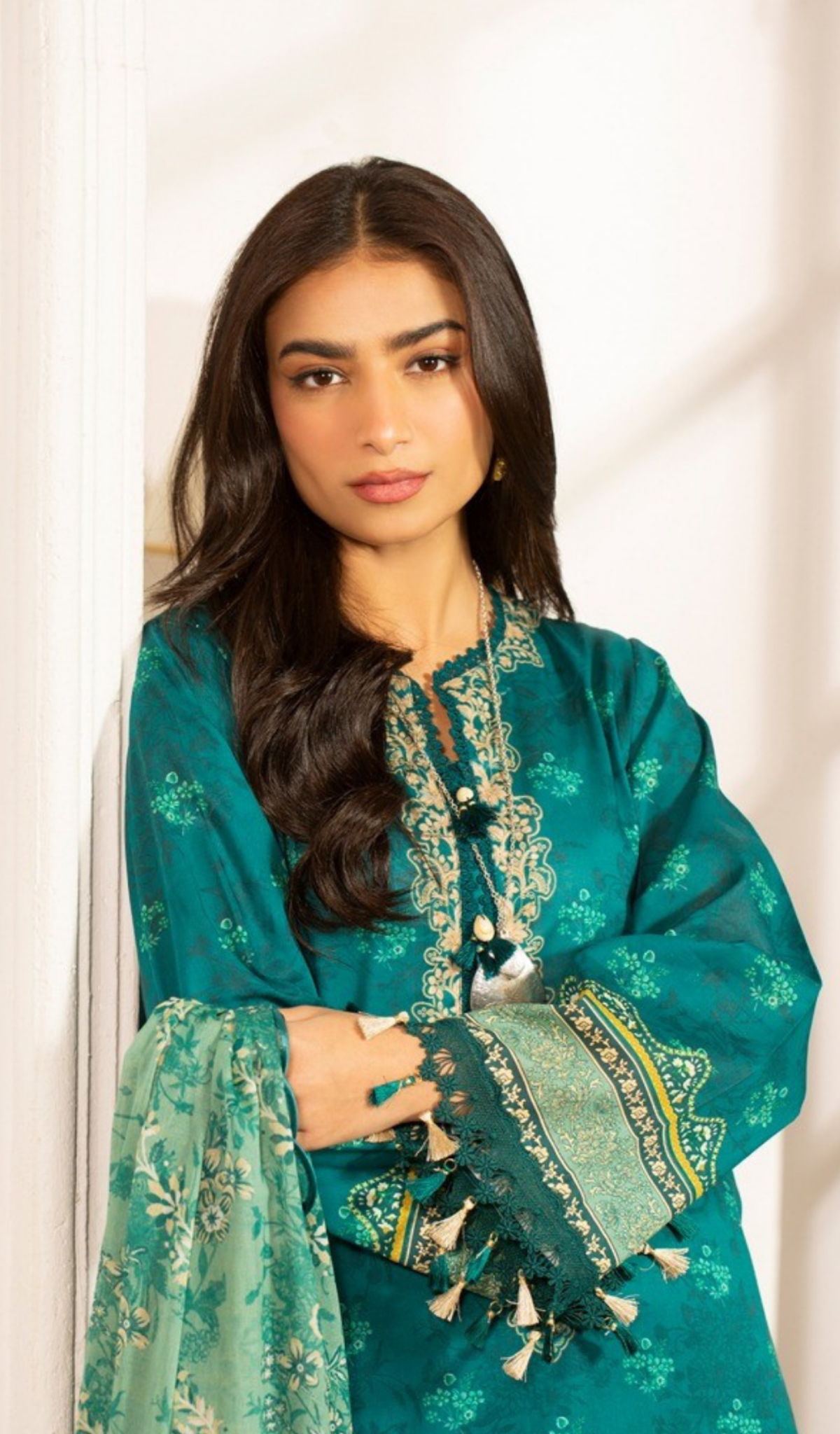 3 Piece Unstitched Digital Printed Lawn - V1411