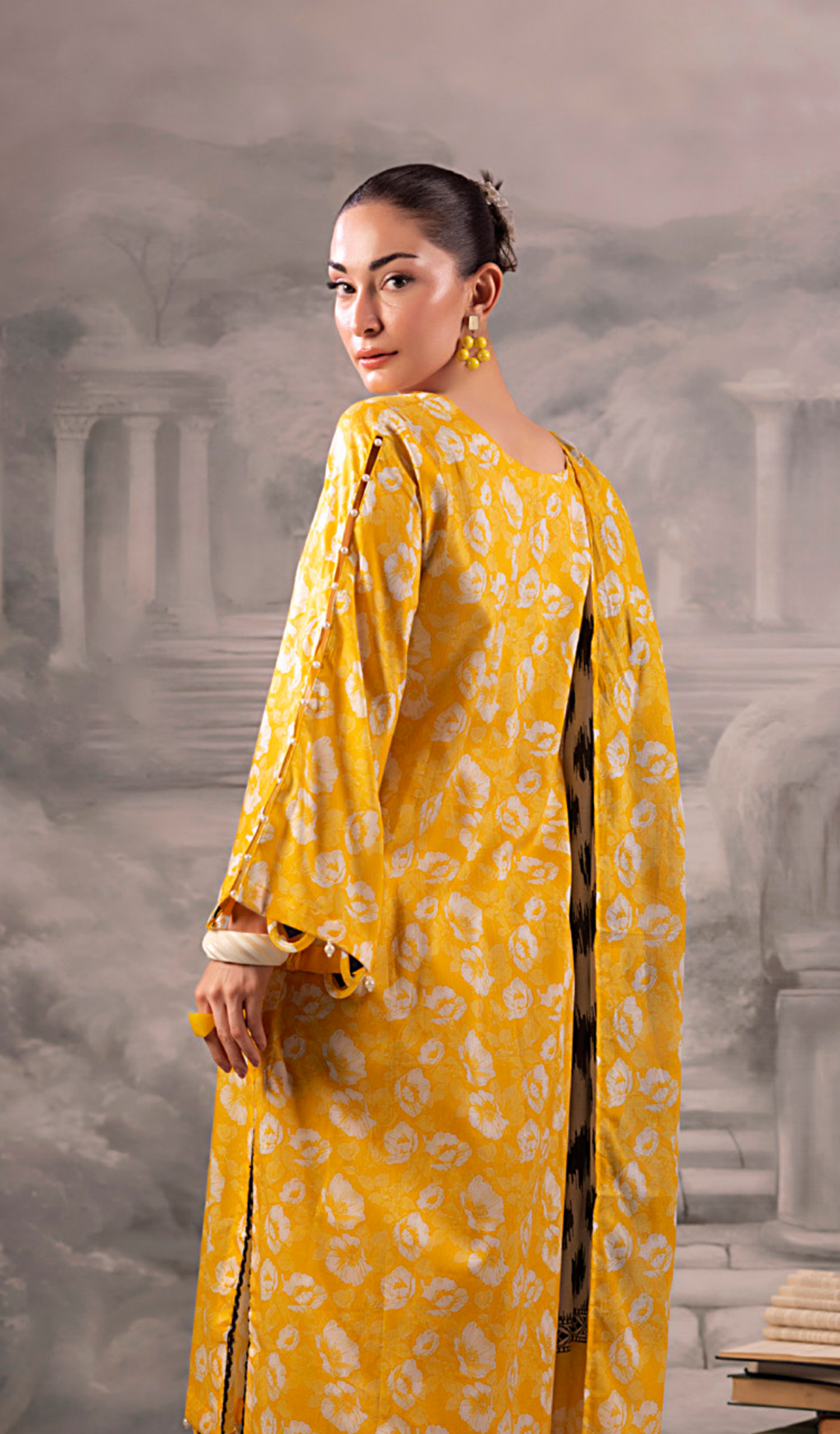 3 Piece Unstitched Digital Printed Lawn - V1309