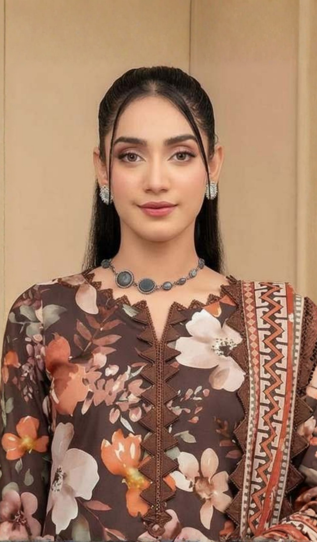 3 Piece Unstitched Digital Printed Lawn - V1603