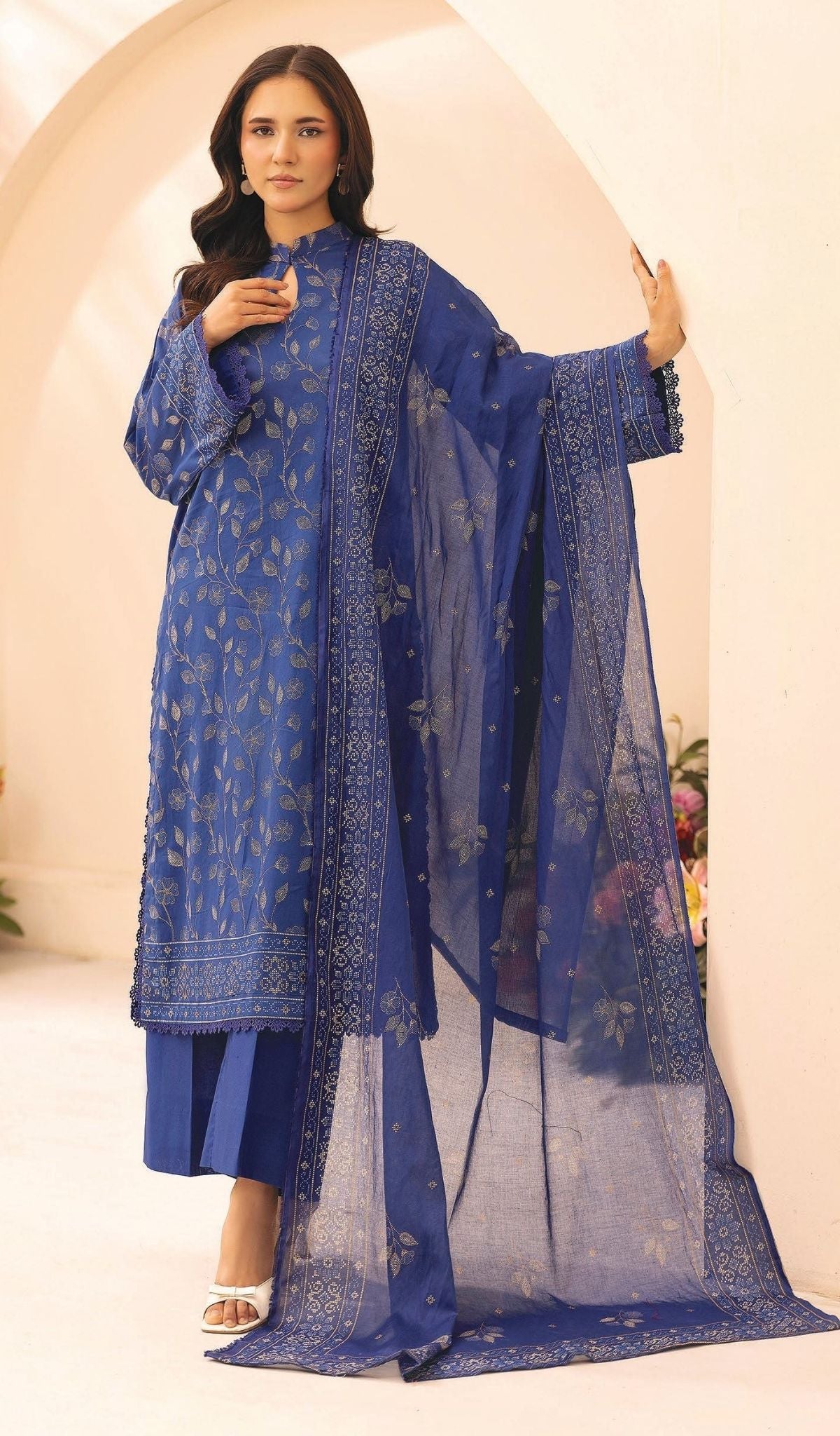 3 Piece Unstitched Printed Lawn - V104
