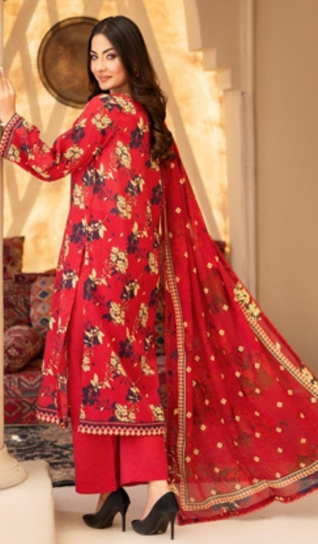 3 Piece Unstitched Digital Printed Lawn - V204