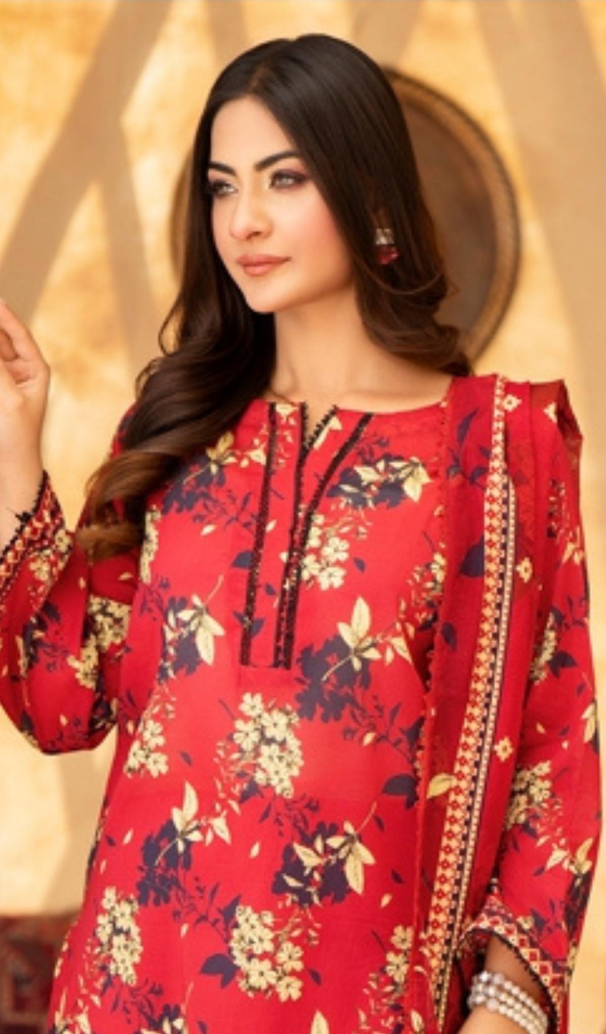 3 Piece Unstitched Digital Printed Lawn - V204
