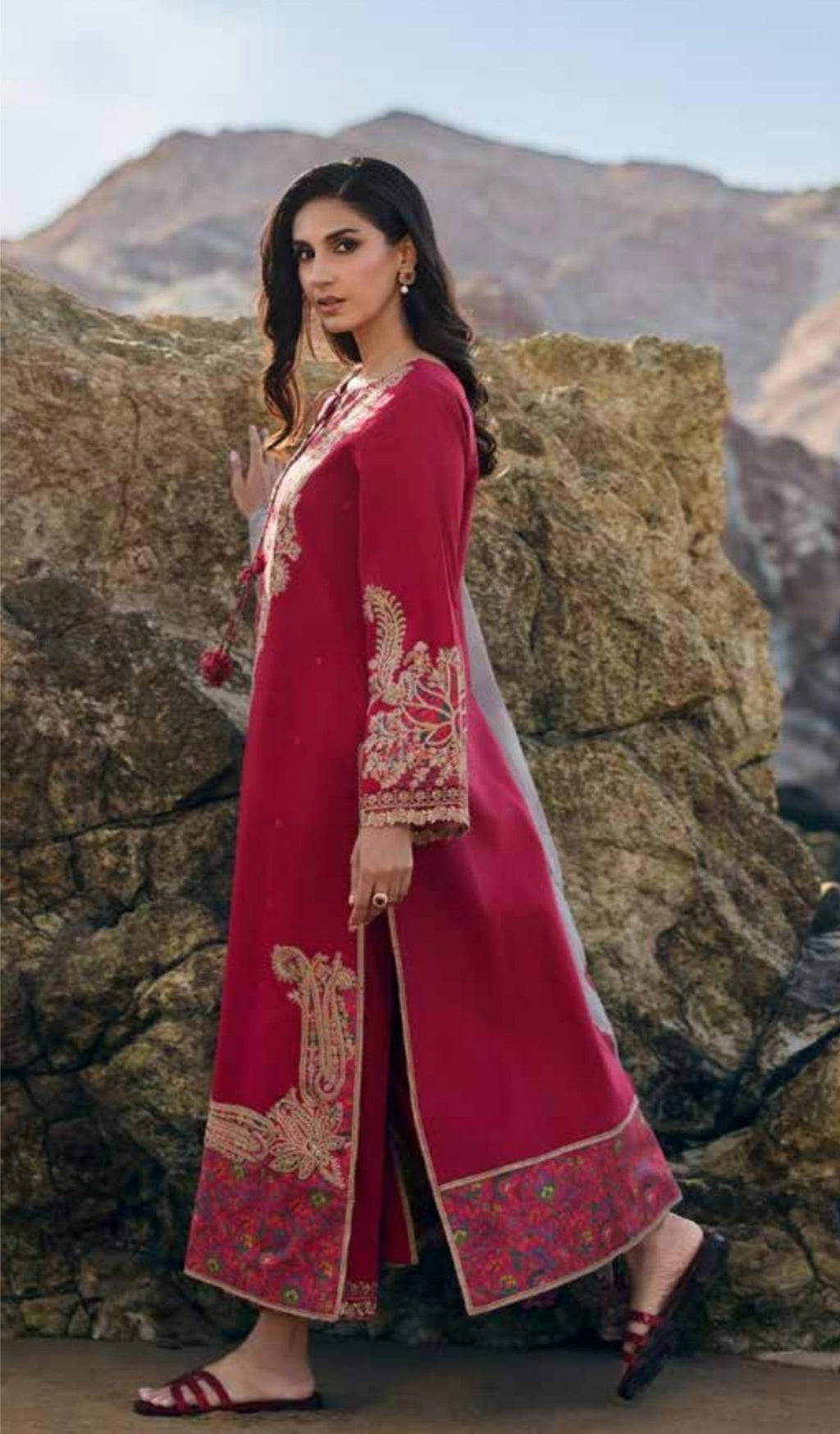 3 Piece Unstitched Embroidered Lawn - V605