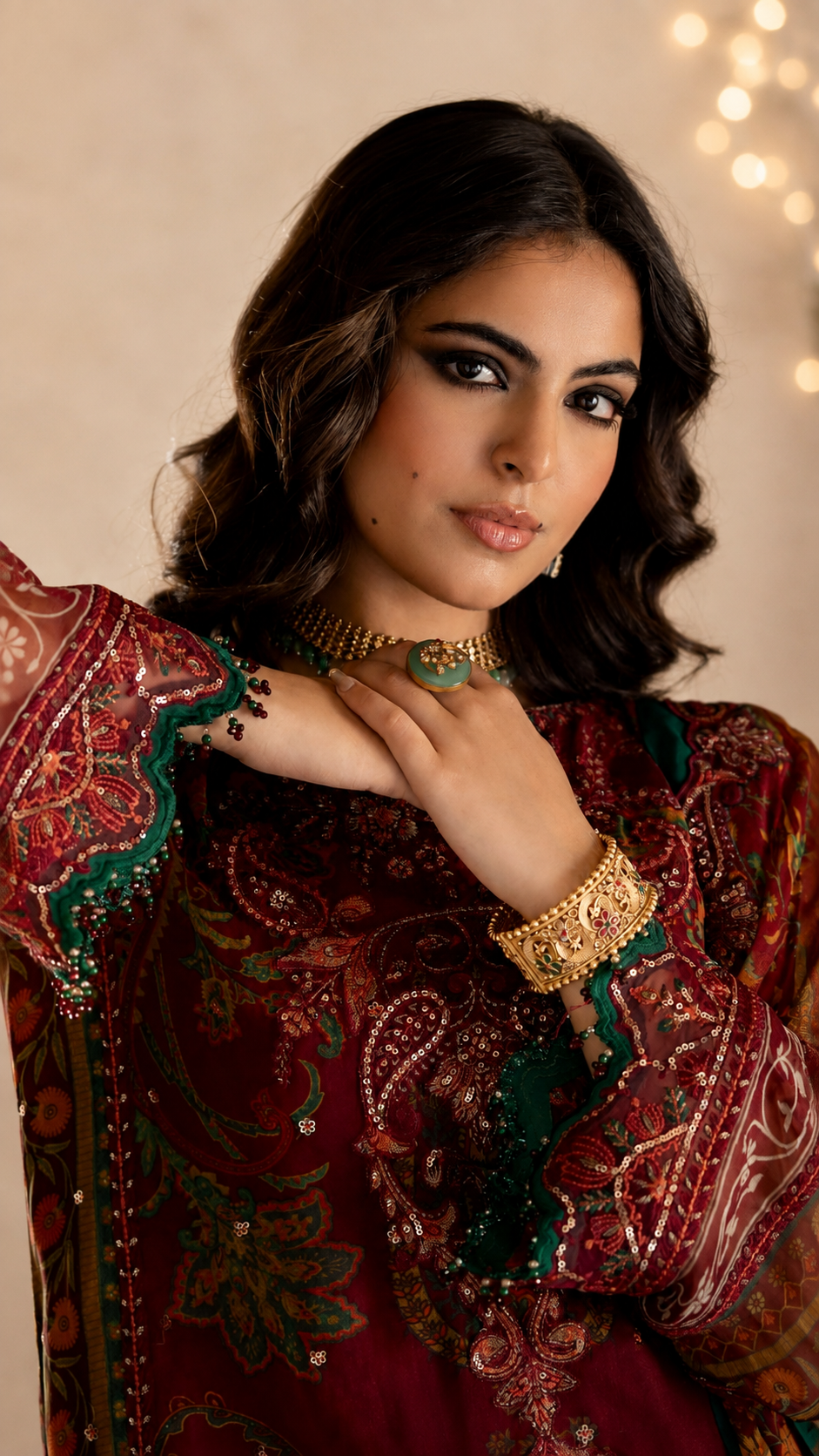 Rangat-E-Riwayat Luxury Embroidered 3-piece Suit -02