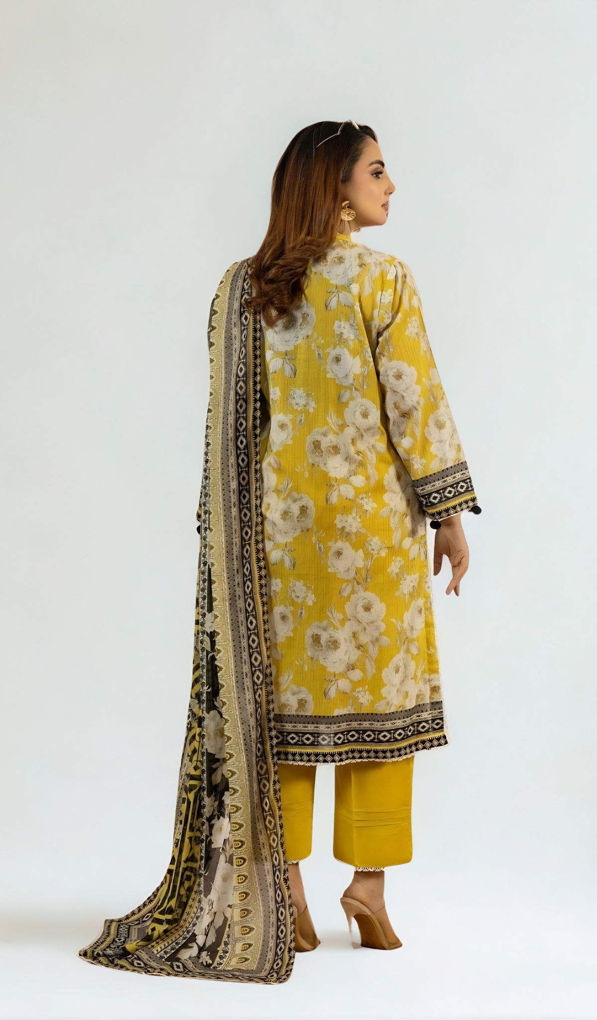 3 Piece Unstitched Digital Printed Lawn - V904
