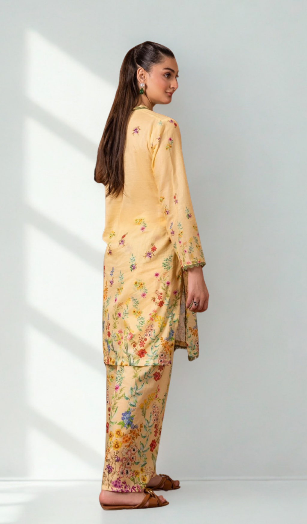 2 Piece Unstitched Digital Printed Lawn - V1108