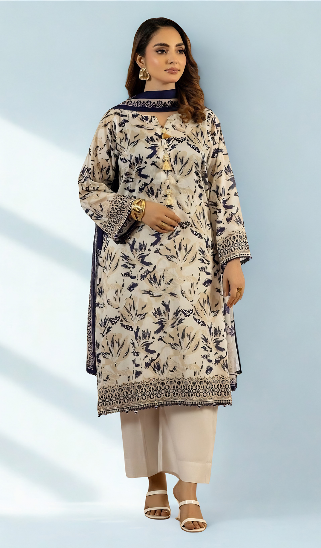 3 Piece Unstitched Digital Printed Lawn - V902